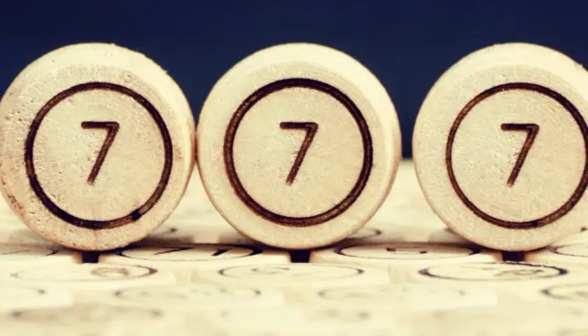 Liczba 777 w anielskiej numerologii: poznaj jej znaczenie